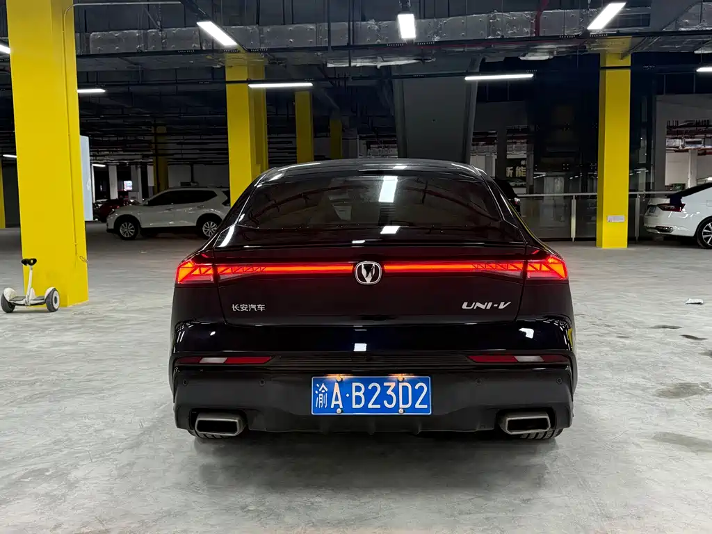 Changan UNI-V — миниатюра 5