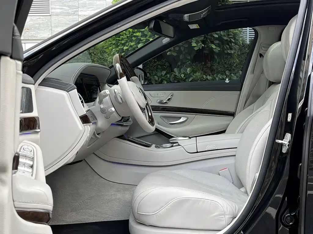 Mercedes-Benz S-Class — миниатюра 9