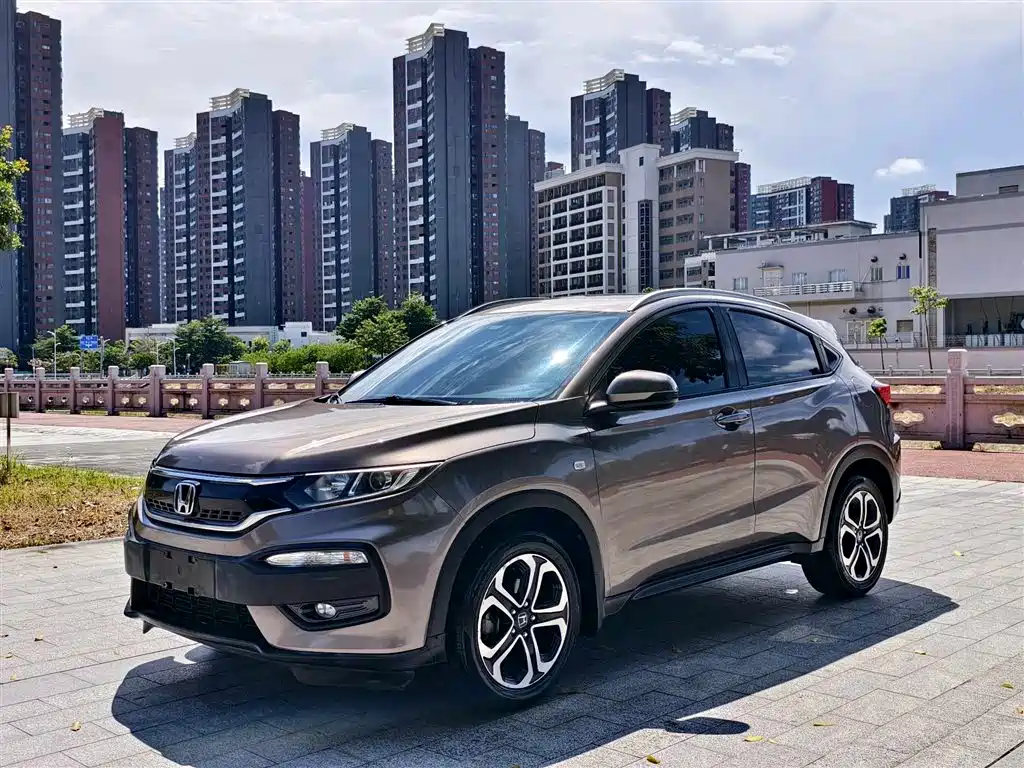 HONDA  XR V