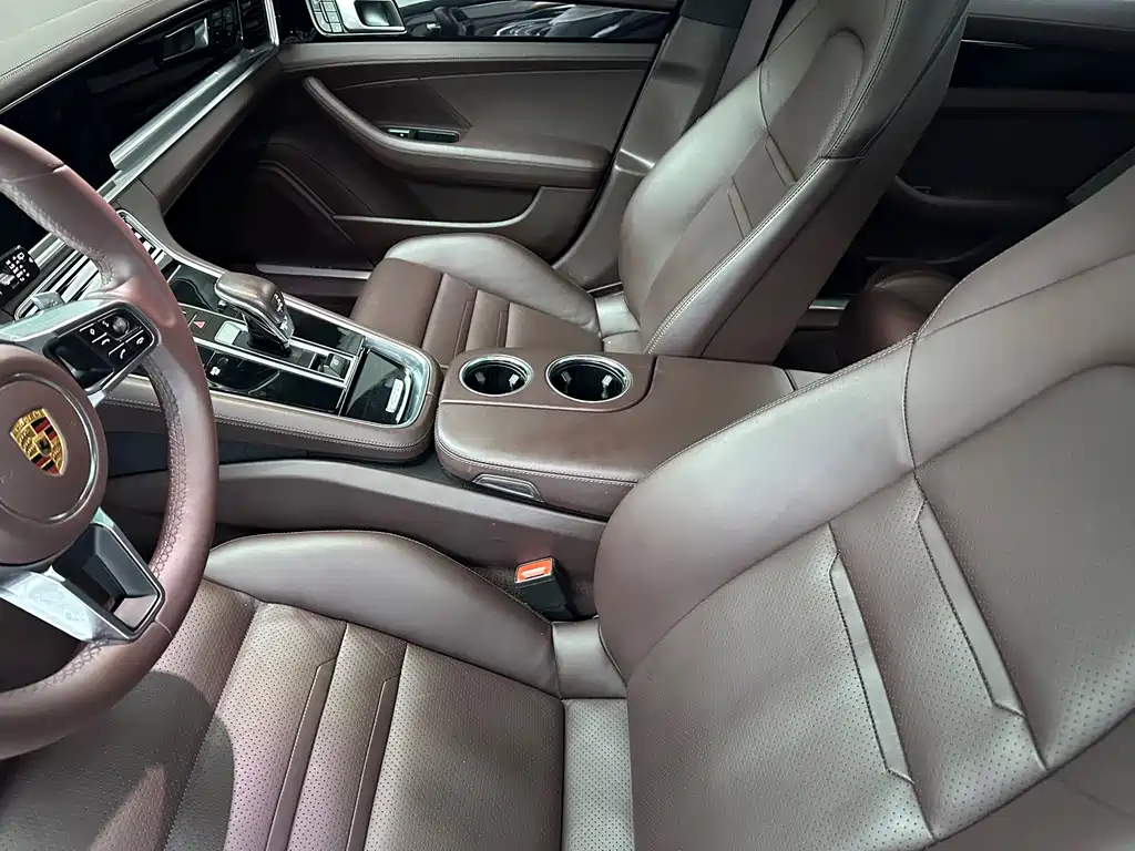 Porsche Panamera — миниатюра 6
