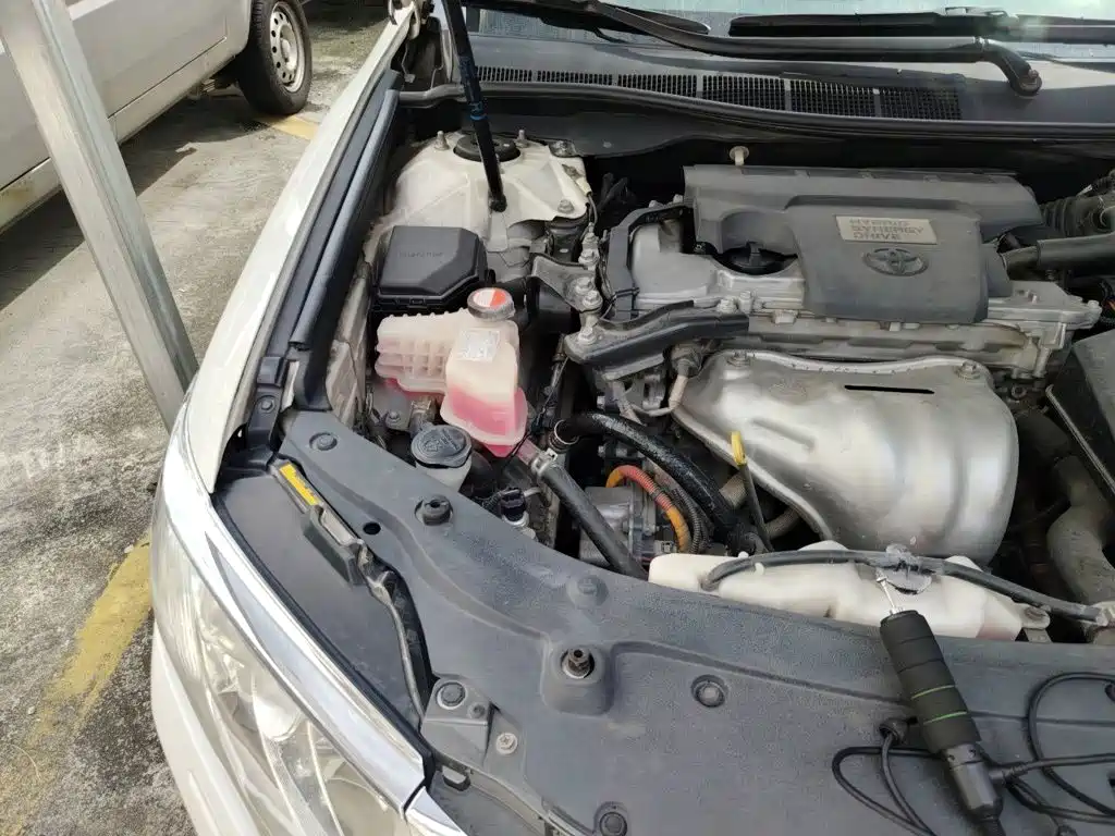 Toyota Camry — миниатюра 19