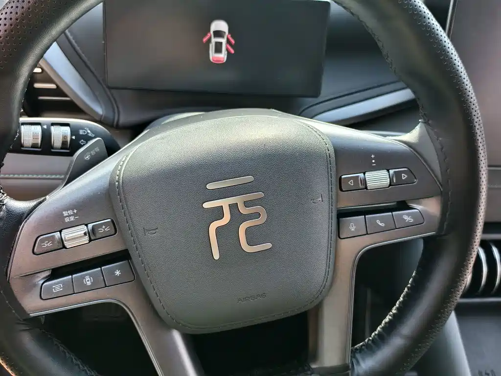 BYD Yuan Plus — миниатюра 12