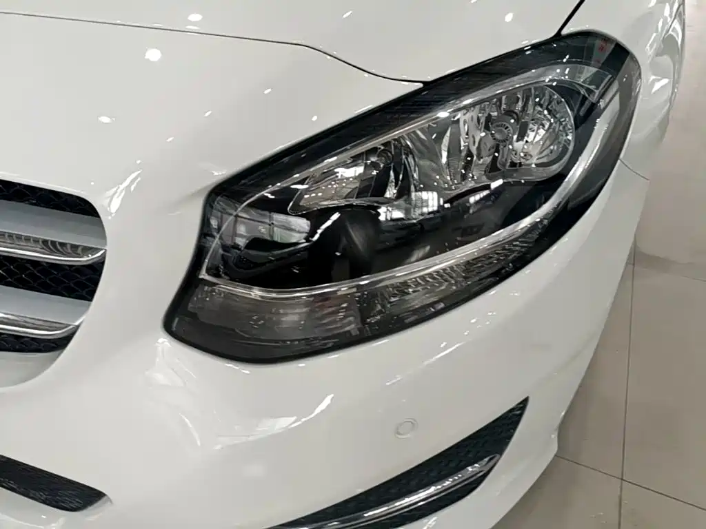 Mercedes-Benz B-Class — миниатюра 24