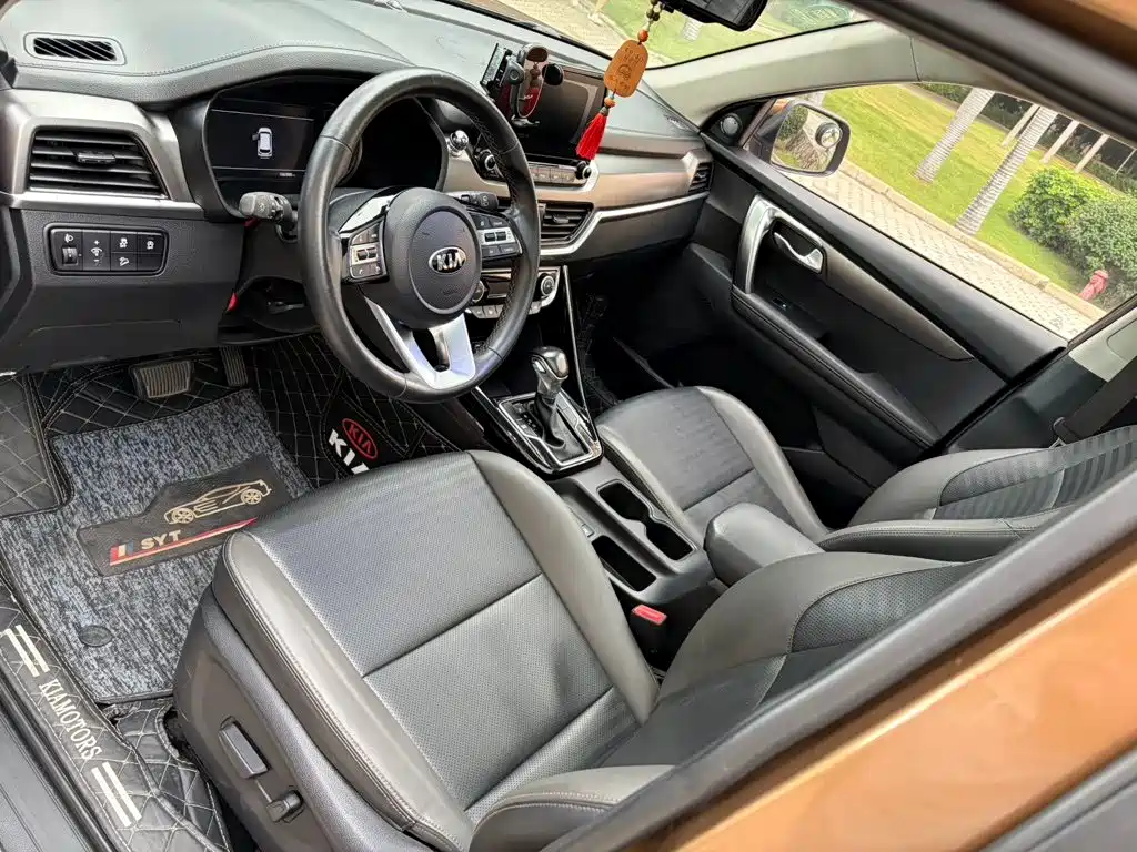 Kia Sportage — миниатюра 7