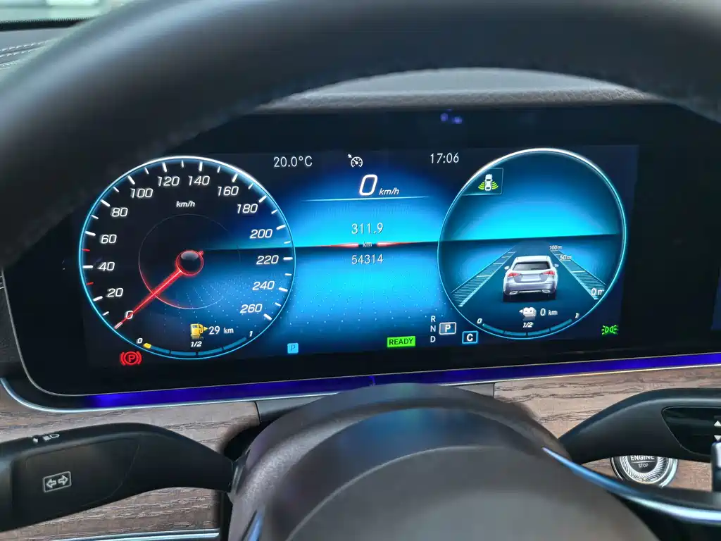 Mercedes-Benz E-Class New Energy — миниатюра 5