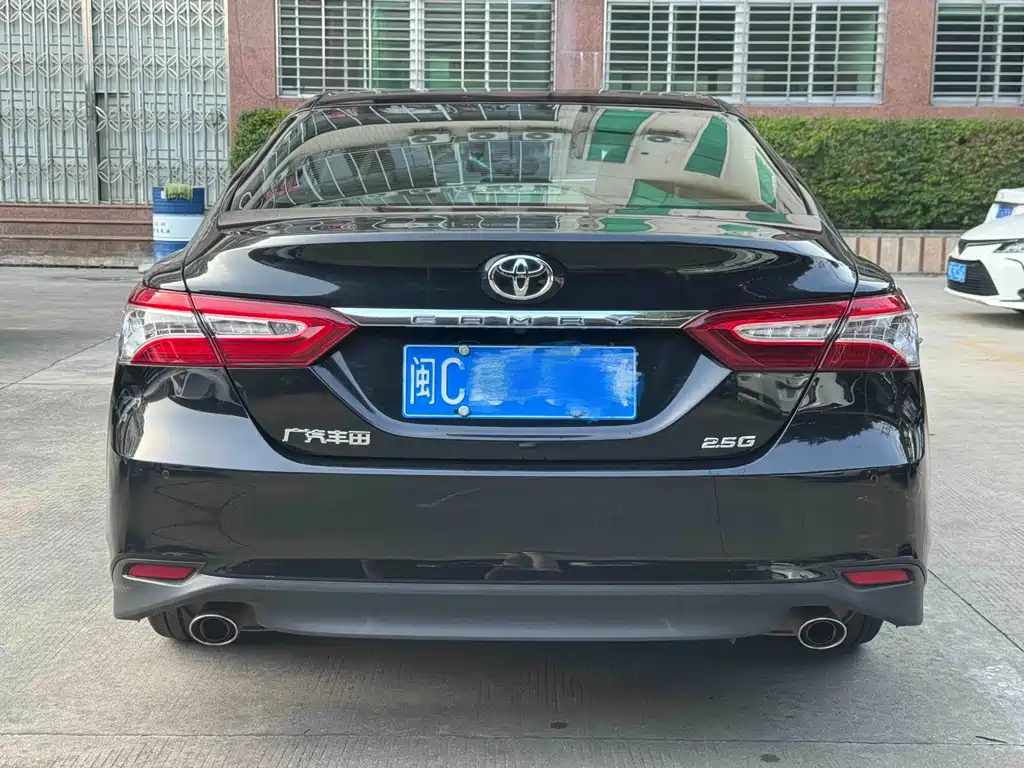 Toyota Camry 2019 2.5G Luxury V