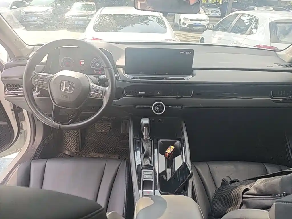 Honda Inspire — миниатюра 10