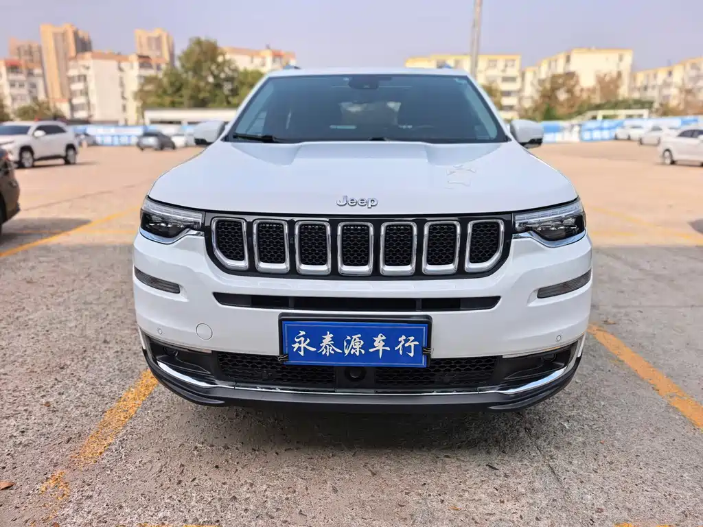 Jeep Grand Commander — миниатюра 2