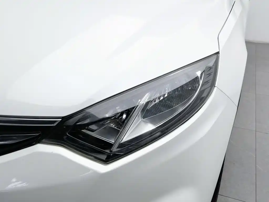 Changan Eado XT — миниатюра 7