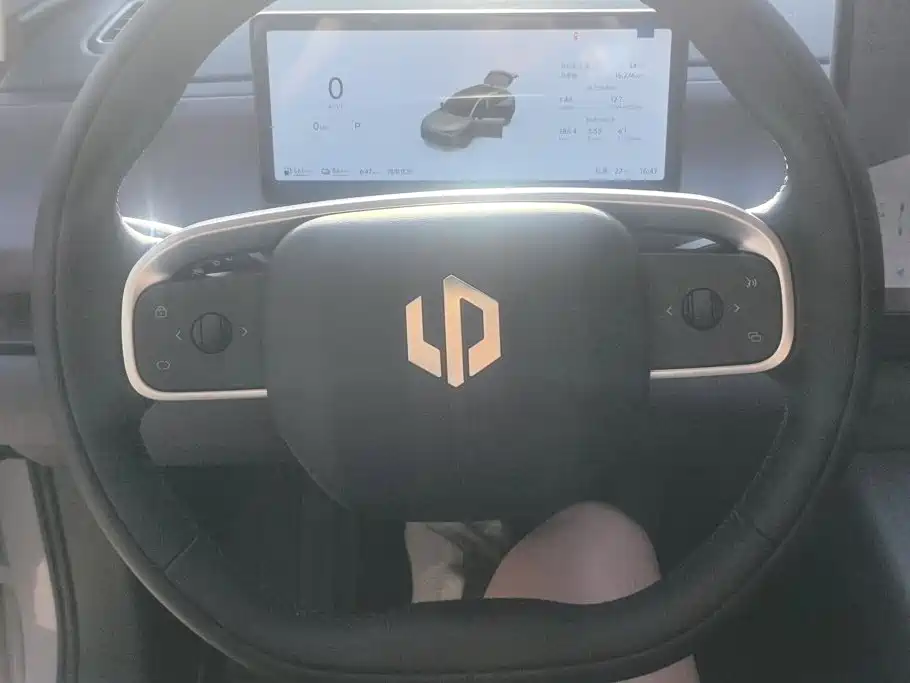 Leapmotor Leapmotor C10 — миниатюра 15