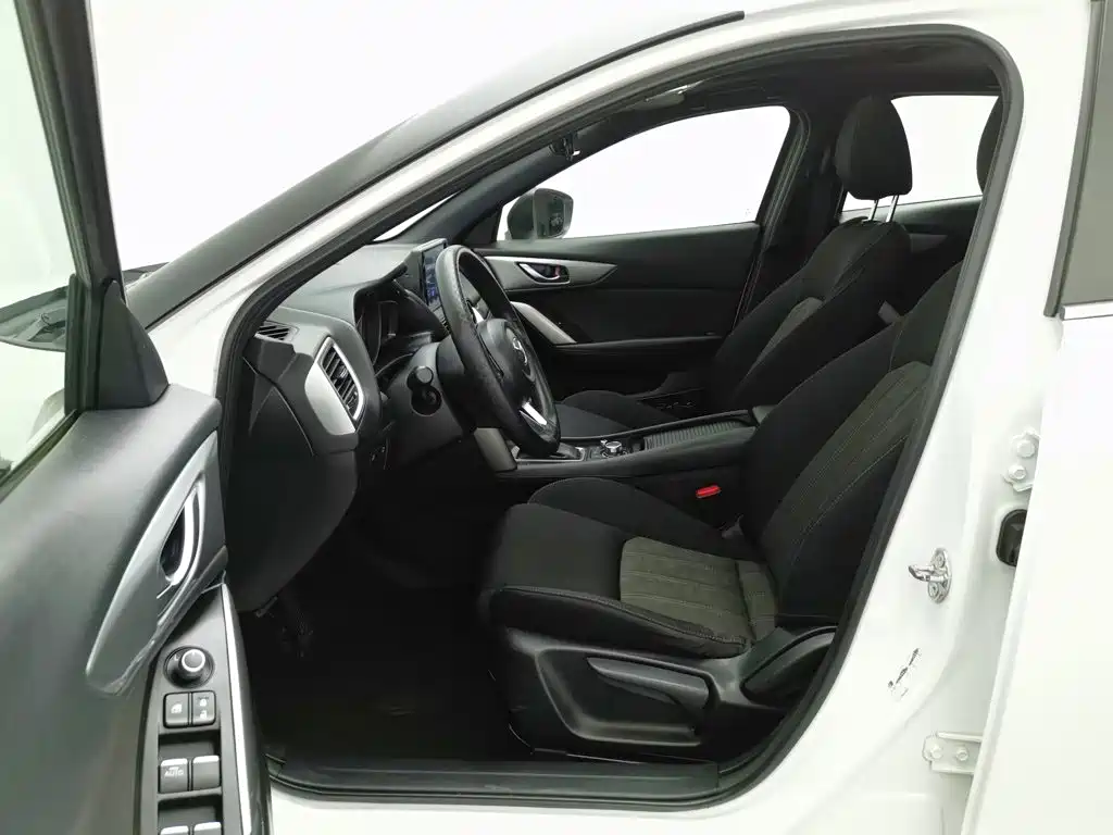 Mazda CX-4 — миниатюра 10