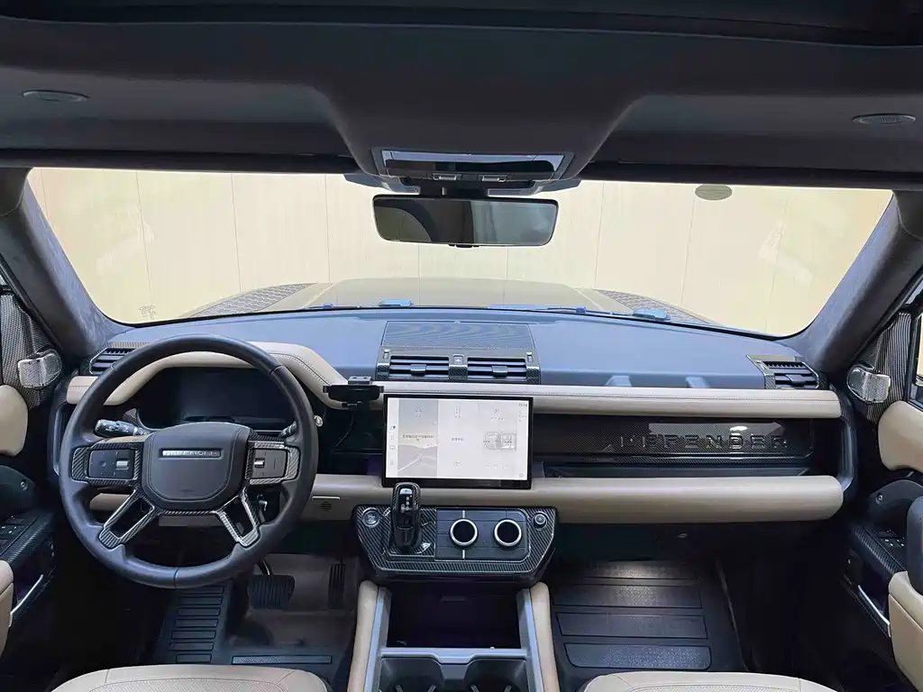 Land Rover Defender — миниатюра 5