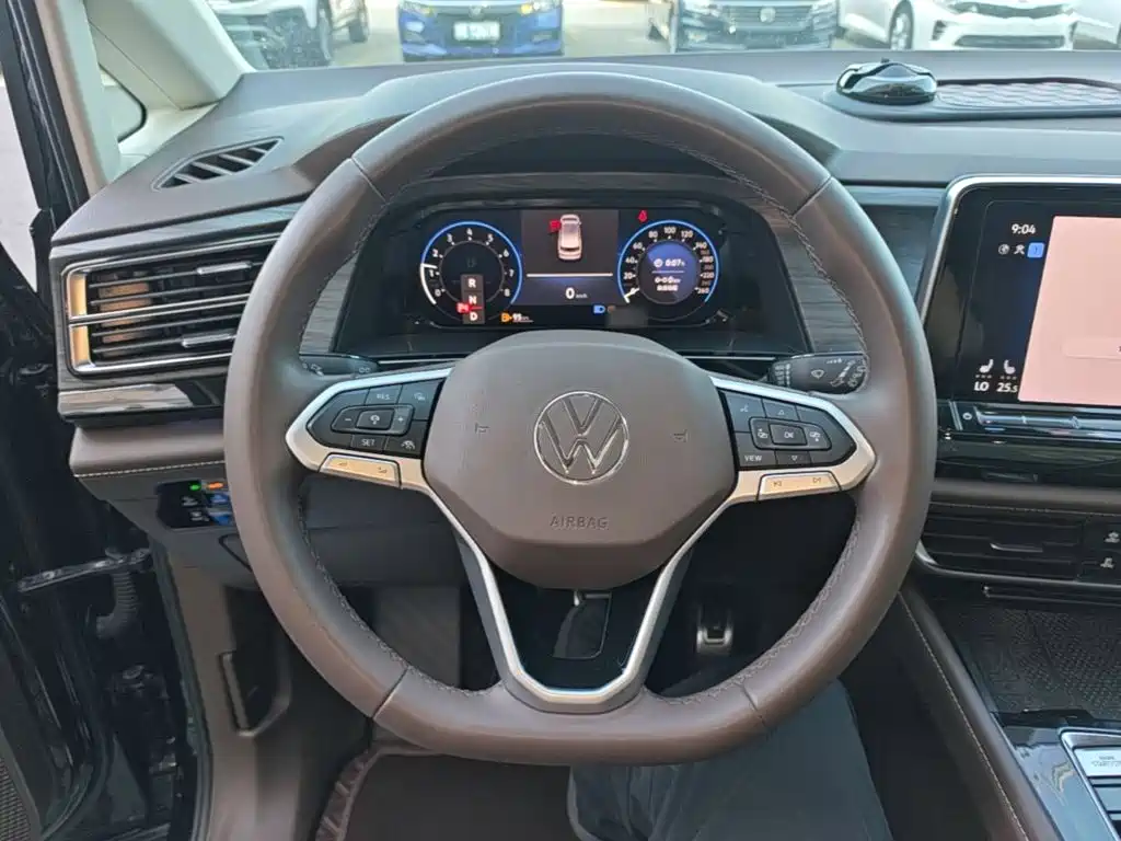 Volkswagen Viloran — миниатюра 11