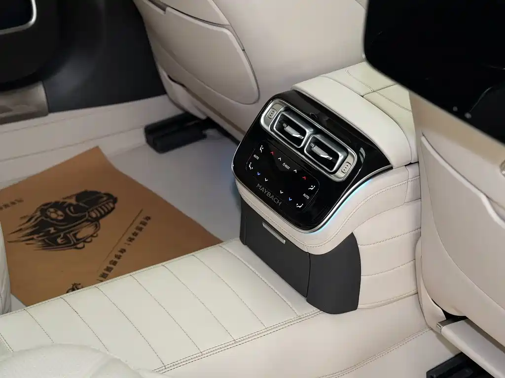 Mercedes-Benz S-Class — миниатюра 14