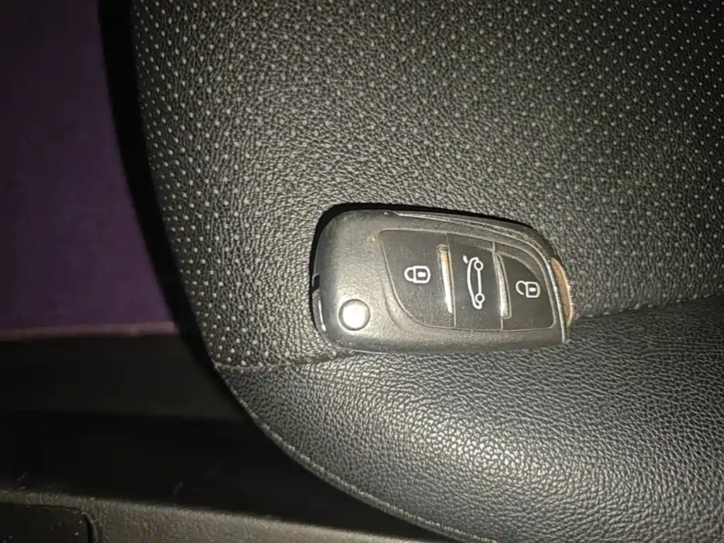 Hyundai Elantra Langdong — миниатюра 9