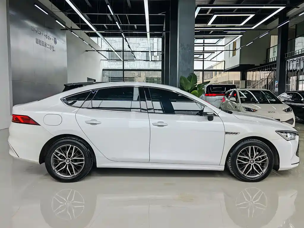 BYD Qin PLUS — миниатюра 11