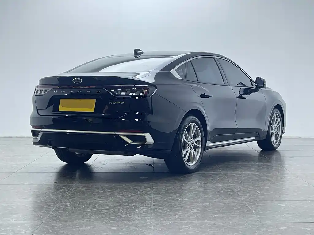 Ford Mondeo — миниатюра 4