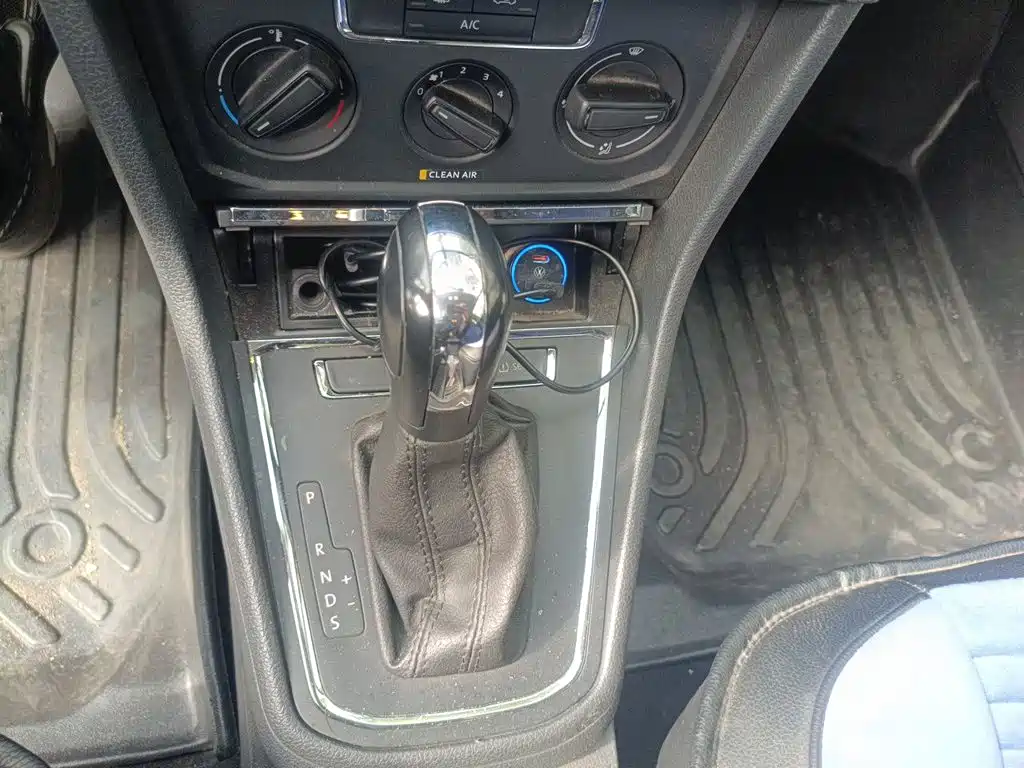 Volkswagen Bora — миниатюра 15