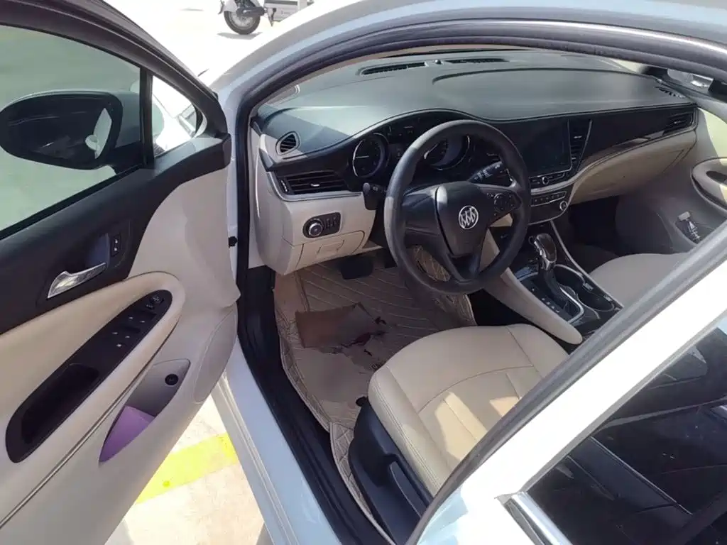 Buick Verano — миниатюра 16