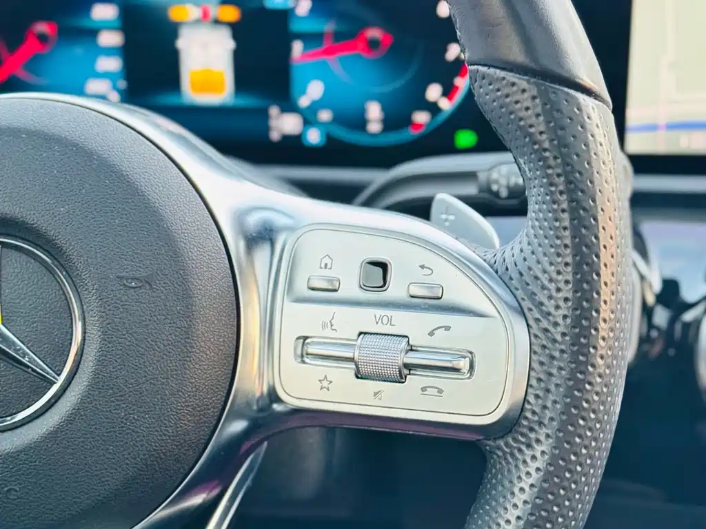 MERCEDES-BENZ A CLASS