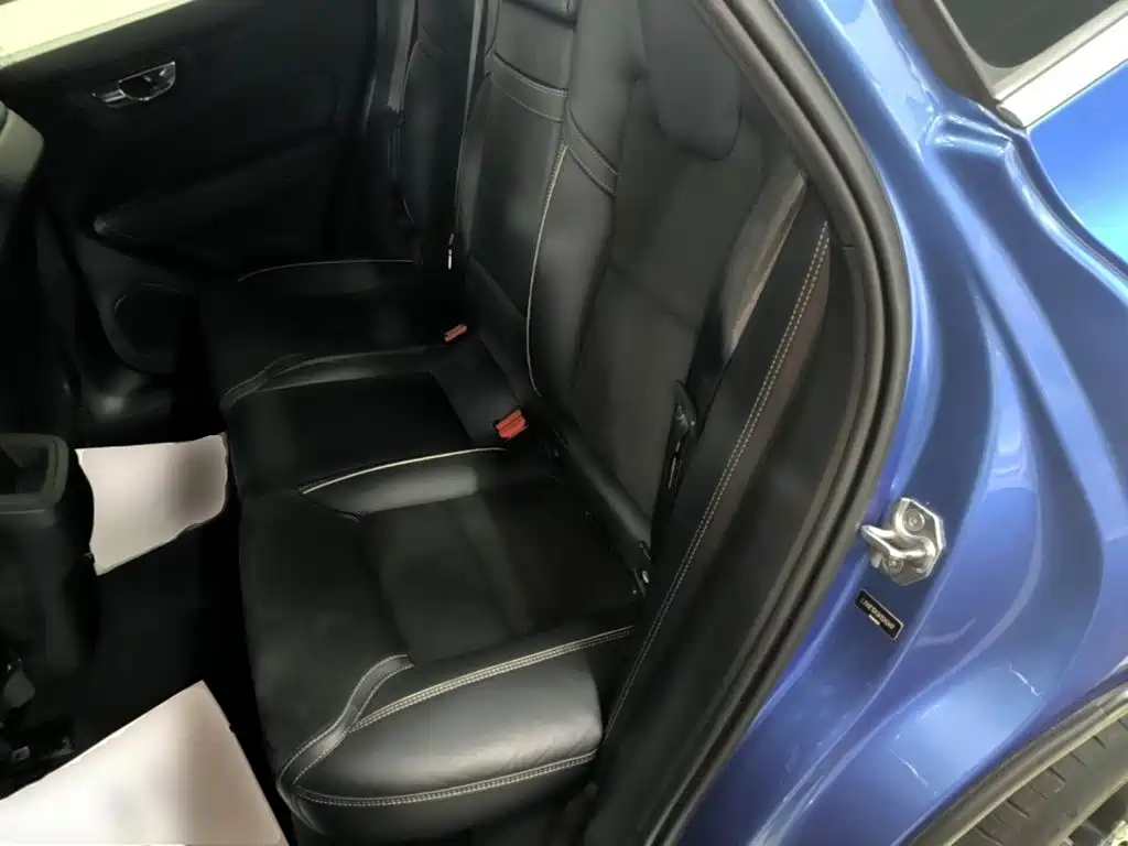 Volvo XC60 — миниатюра 17