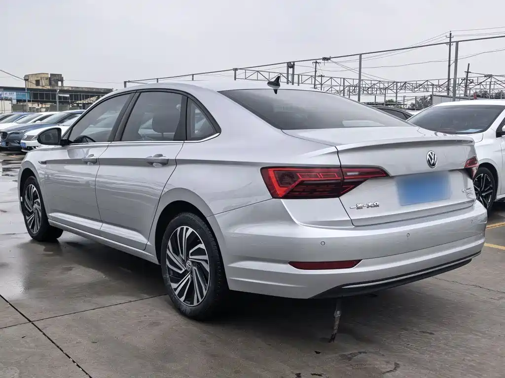 Volkswagen Sagitar — миниатюра 10