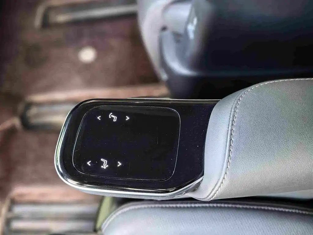 GAC Motor Trumpchi M8 — миниатюра 5