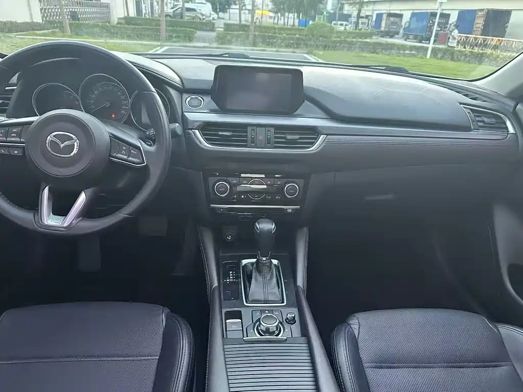 Mazda Atenza — миниатюра 8