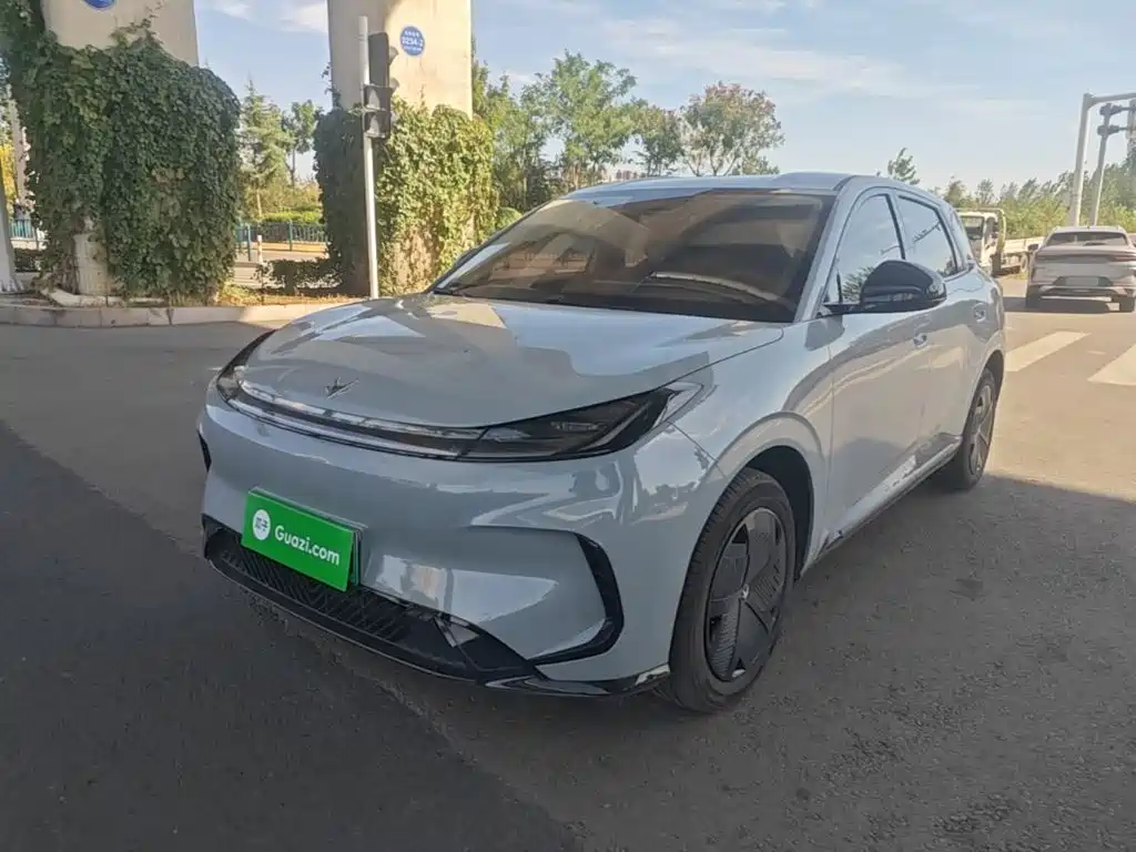 ARCFOX Beta T1 — миниатюра 2
