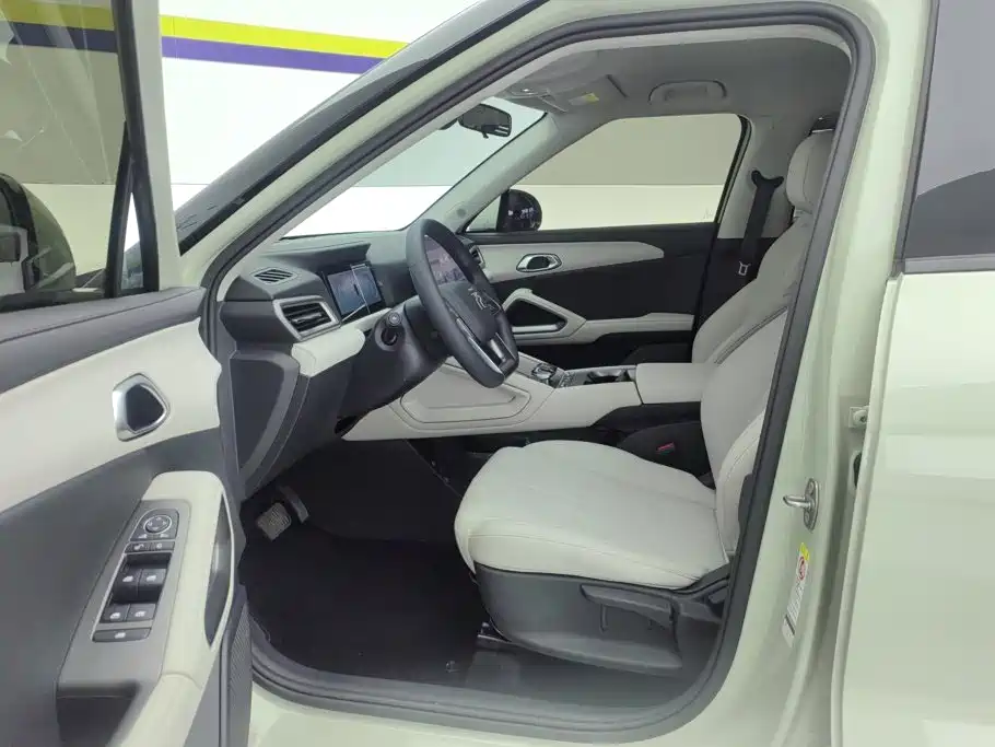 BYD Yuan UP — миниатюра 9