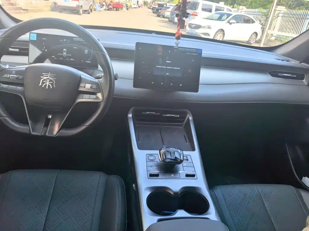 BYD Qin L — миниатюра 5