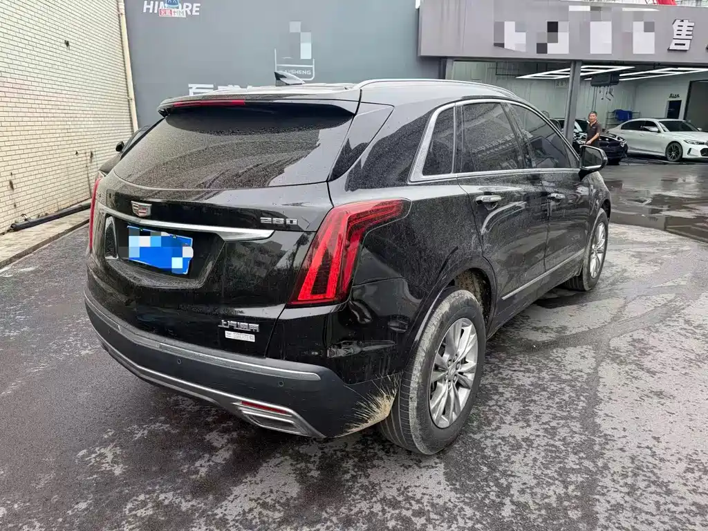 Cadillac XT5 — миниатюра 7
