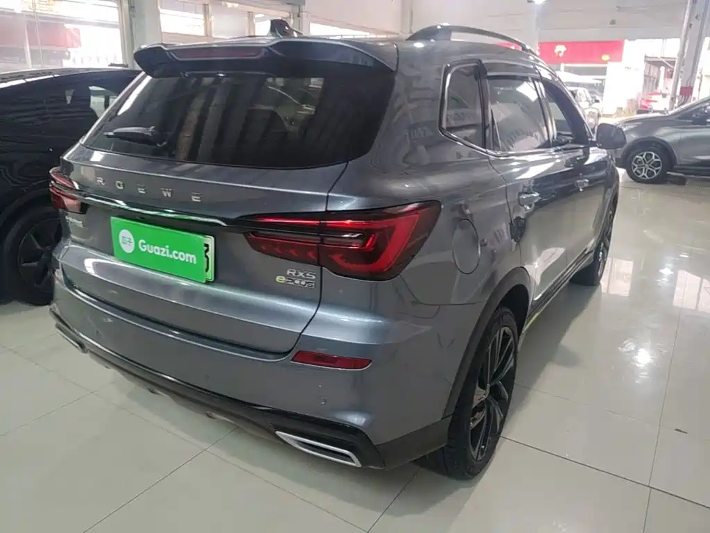 Roewe RX5 New Energy — миниатюра 7