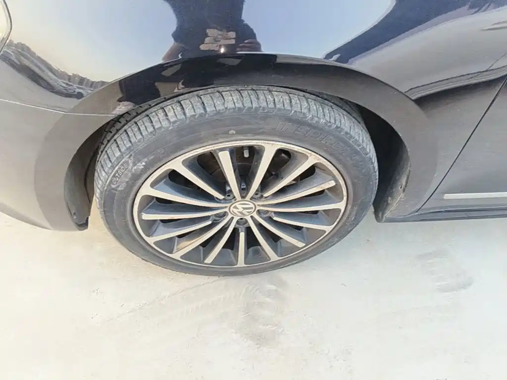 Volkswagen Passat — миниатюра 23