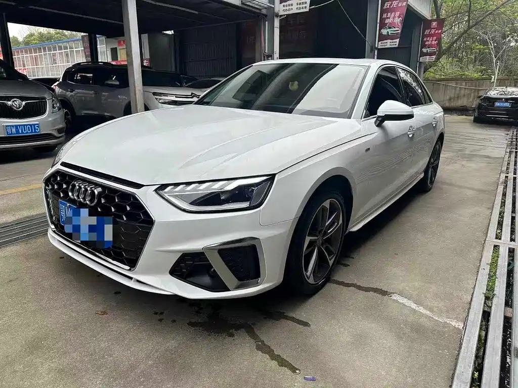 Audi A4L 2022