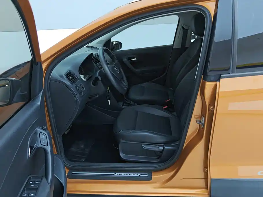 Volkswagen Polo — миниатюра 9