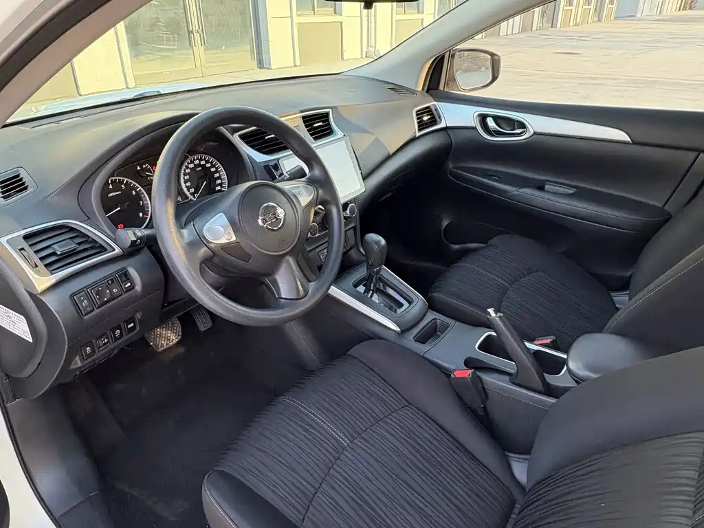 Nissan Sylphy — миниатюра 8