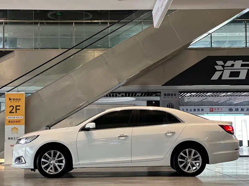 Chevrolet Malibu — миниатюра 21
