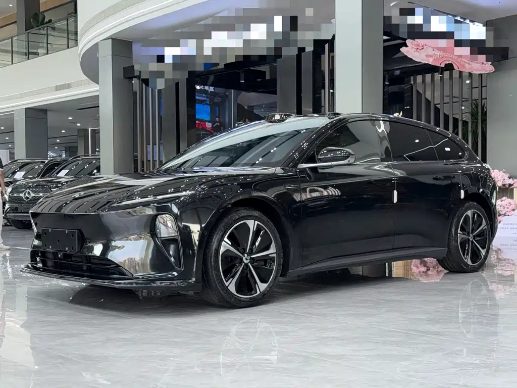 NIO ET5T