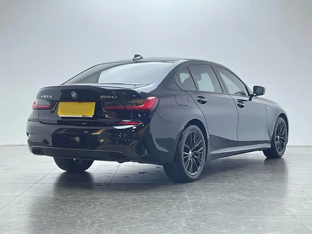 BMW 3 Series — миниатюра 4