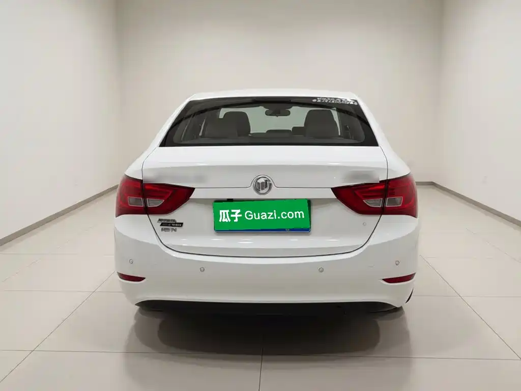 Buick Excelle — миниатюра 5