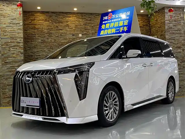 GAC Trumpchi M8