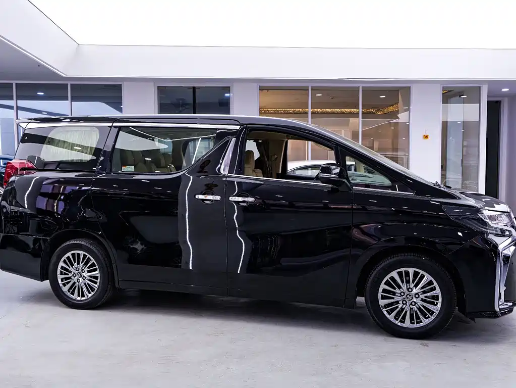 Toyota Alphard 2018 3.5L Luxury