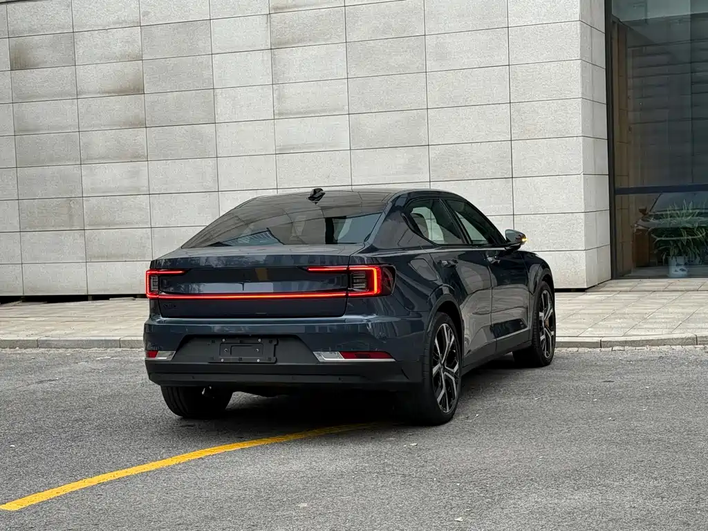 Polestar Polestar 2 — миниатюра 22