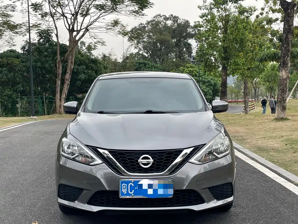NISSAN XUAN YI