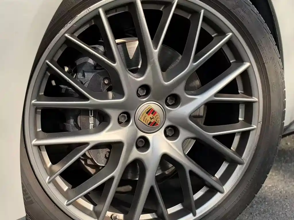 Porsche Panamera — миниатюра 12