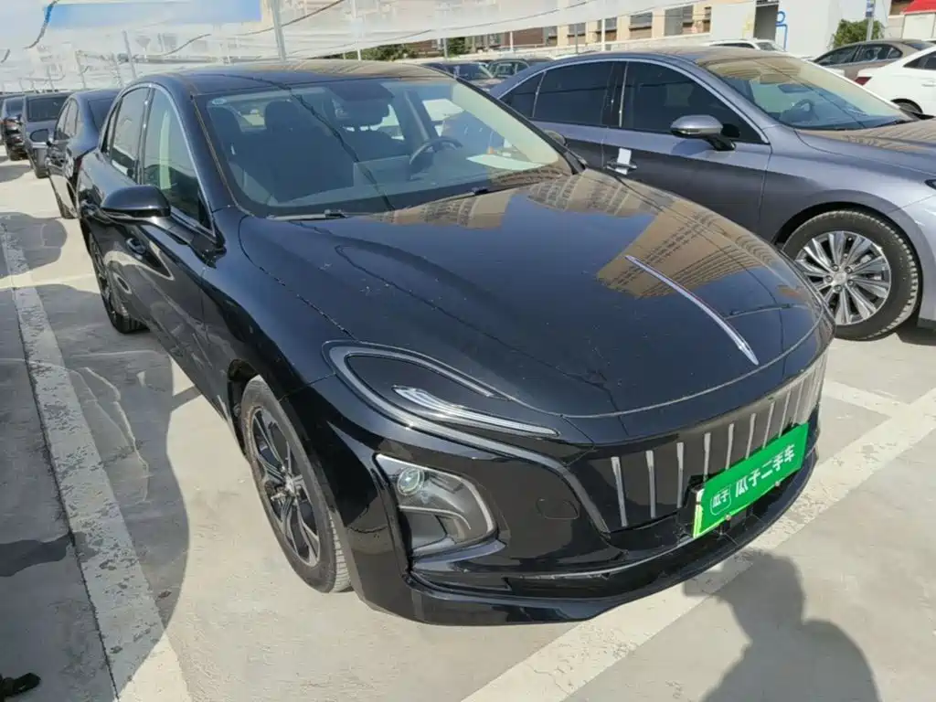 Hongqi Hongqi E-QM5 — миниатюра 4