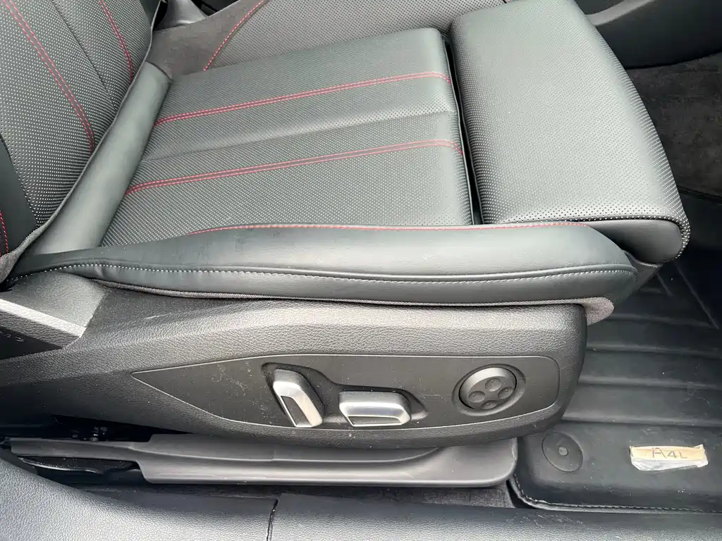 Audi A4L — миниатюра 12