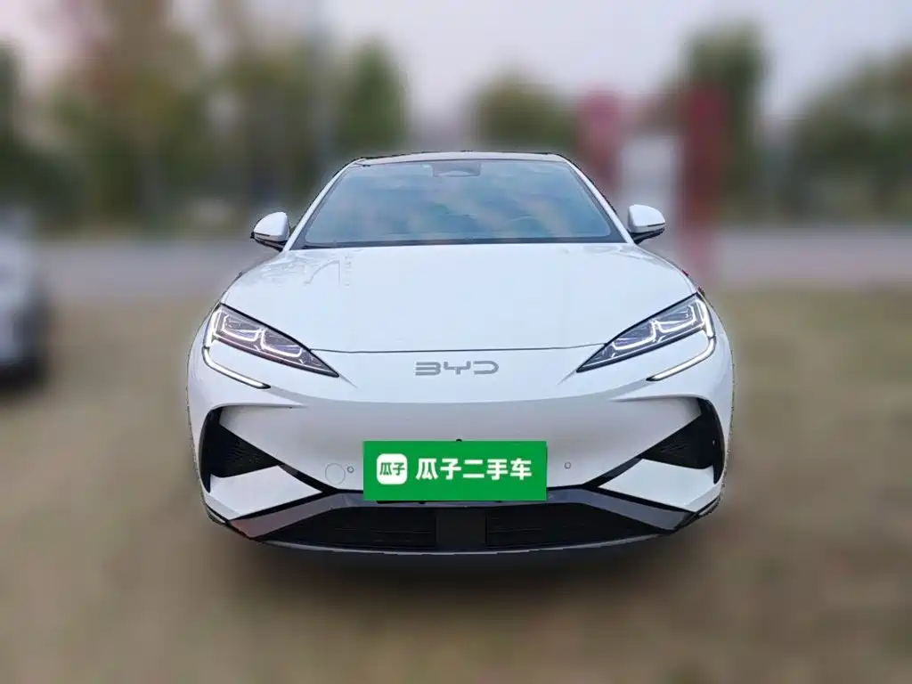 BYD Sealion 07 EV — миниатюра 2