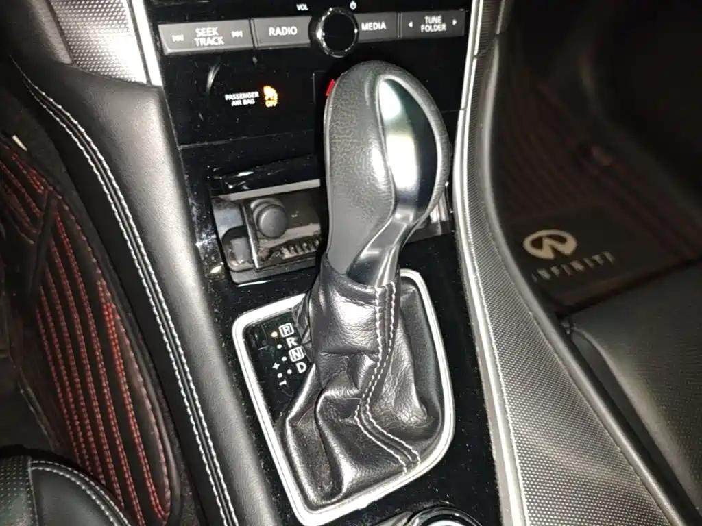 Infiniti Q50L — миниатюра 14